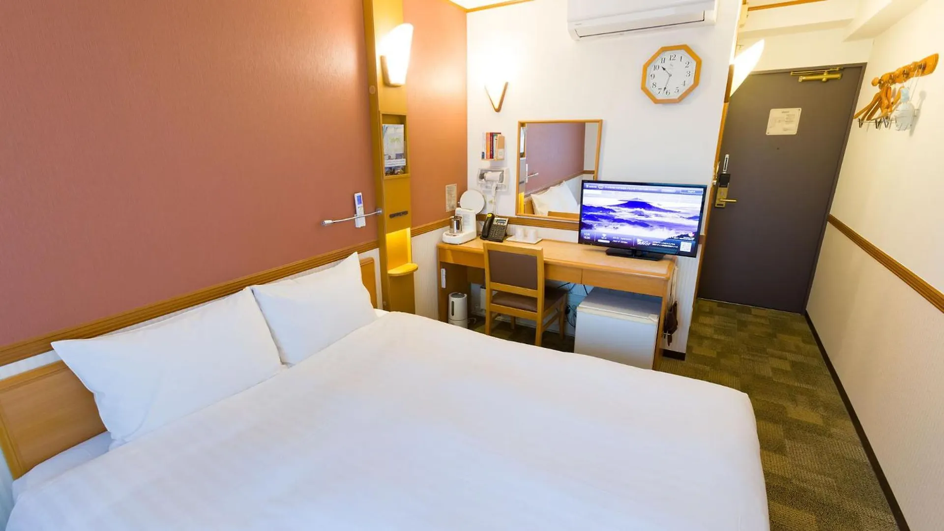 Toyoko Inn Yokohama Sakuragicho Giappone